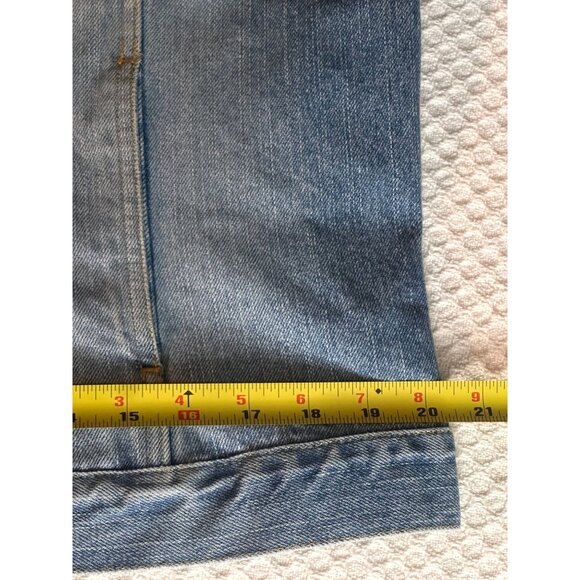 Eddie Bauer Womens Light Wash Denim Jean Jacket Trucker Casual Outerwear Medium - Picture 11 of 11